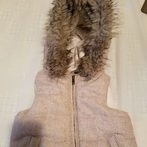 Girls hooded vest